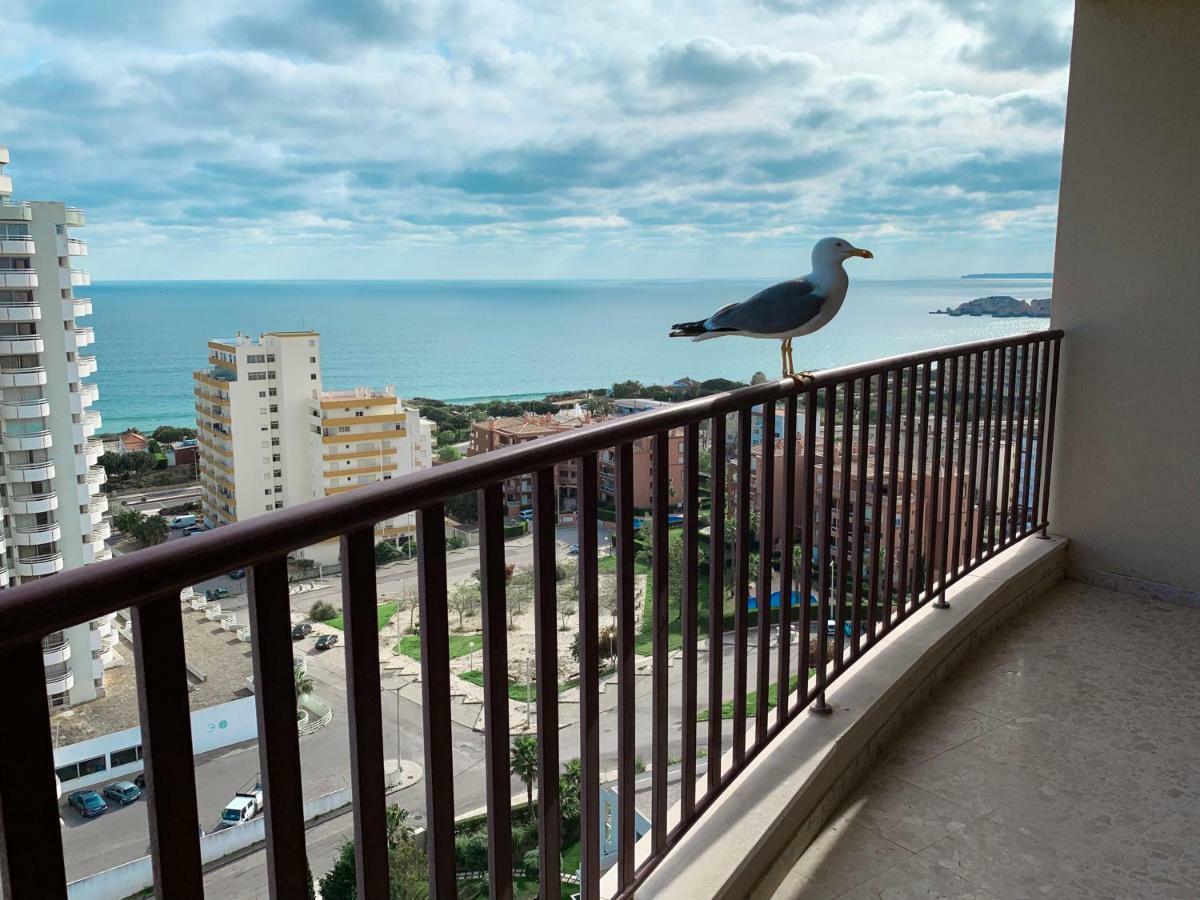 Panoramic Apartment In Portimao: Ocean View, Wifi Exterior photo
